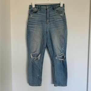 American Eagle Curvy Mom Jeans